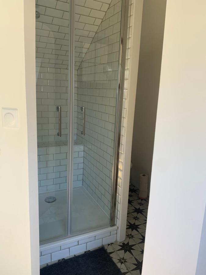 Appartement Jolie Chambre Privee à Beaufort-en-Vallée Extérieur photo